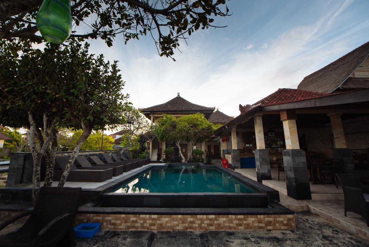 Puri Nusa Beach Hotel Lembongan Eksteriør billede
